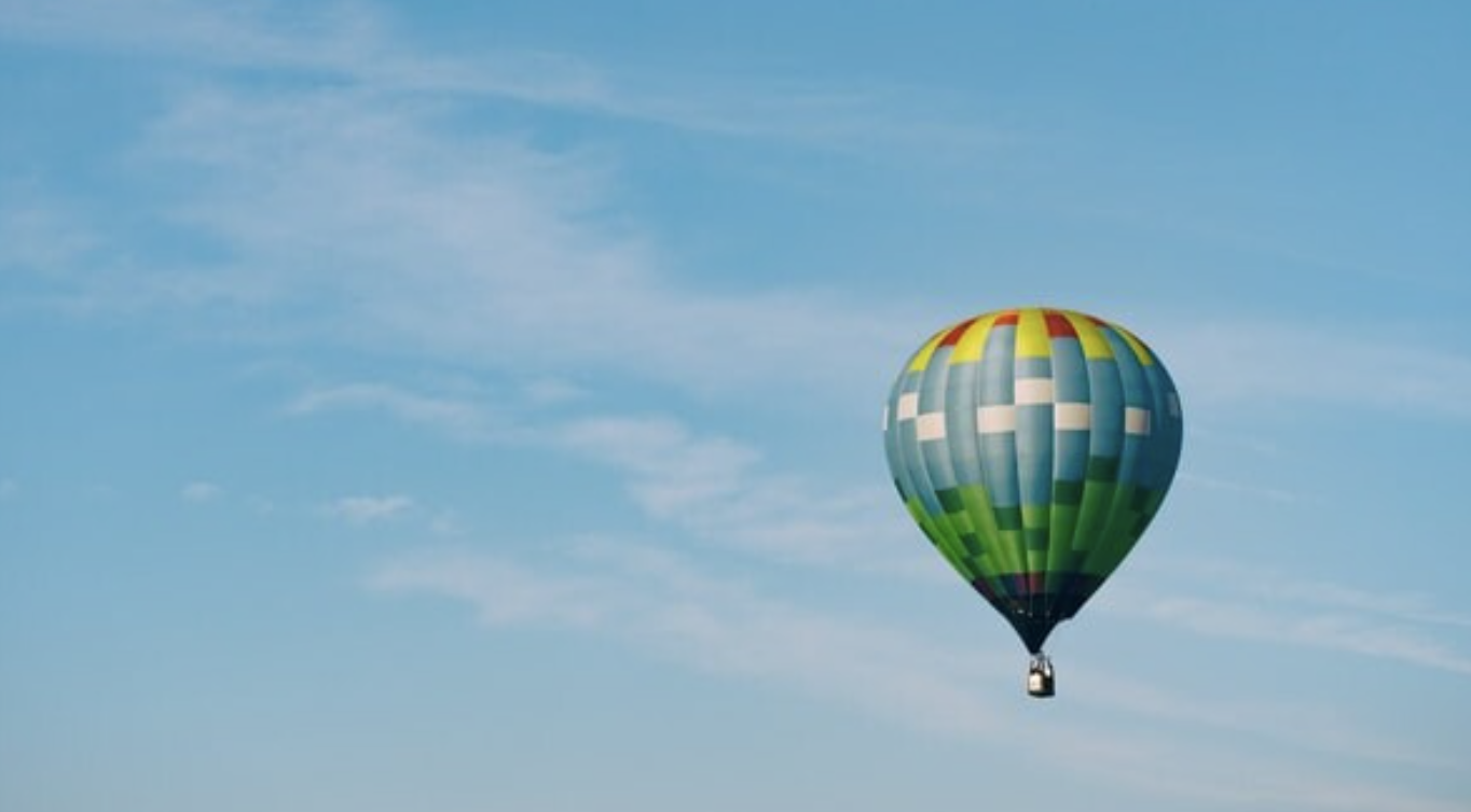 hot air balloon 